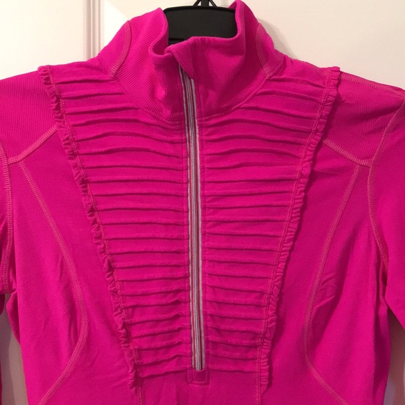 lululemon Paris Pink Run Your Heart Out Pullover Sz 6 - Picture 6 of 9